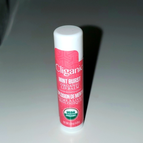New Cliganic Mint Burst Organic Lip Balm